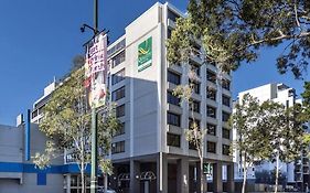 Quality Hotel Ambassador Perth